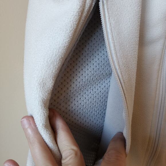 The North Face Windwall Fleece Vest Full Zip Cream Pockets Womens Size Small? - Picture 6 of 9